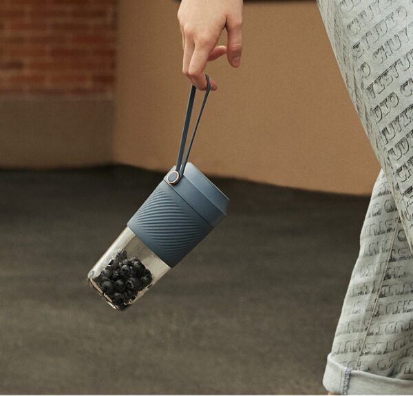 Portable rechargeable juicer - Image 5