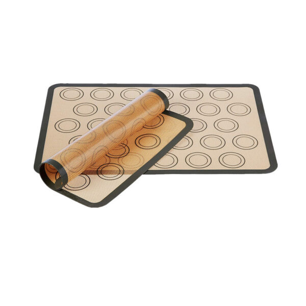 Thermally resistant silicone baking mat - Image 3